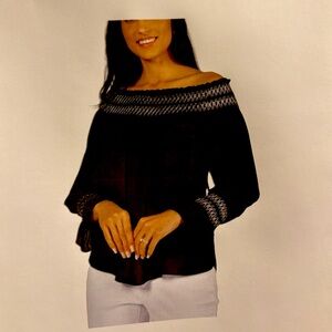Frank Lyman off the shoulder, top in black with silver embellishment